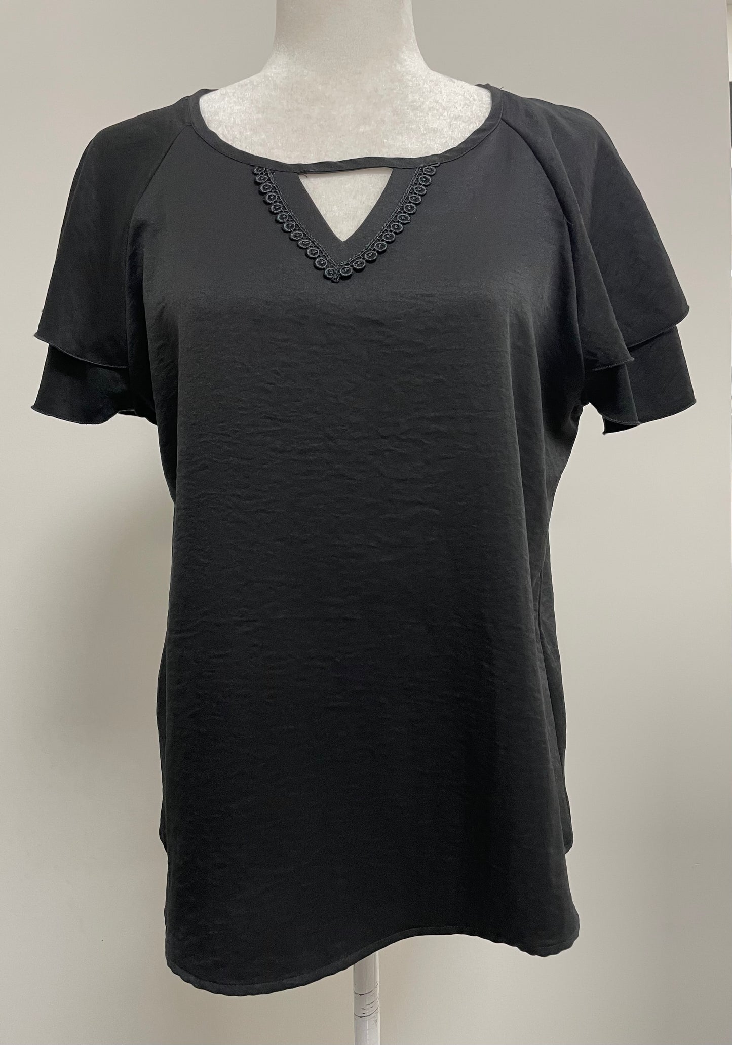 BLUSA LISA MANGA CORTA