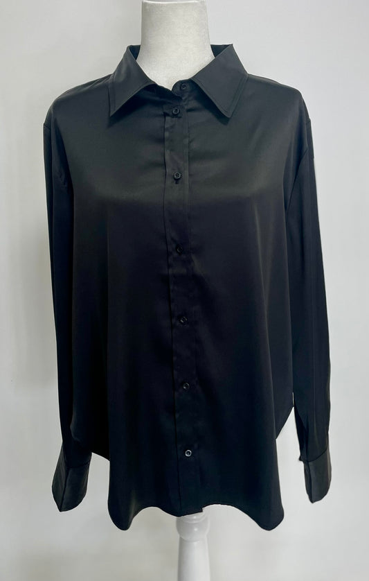 BLUSA NEGRA BOTONES 1CRA