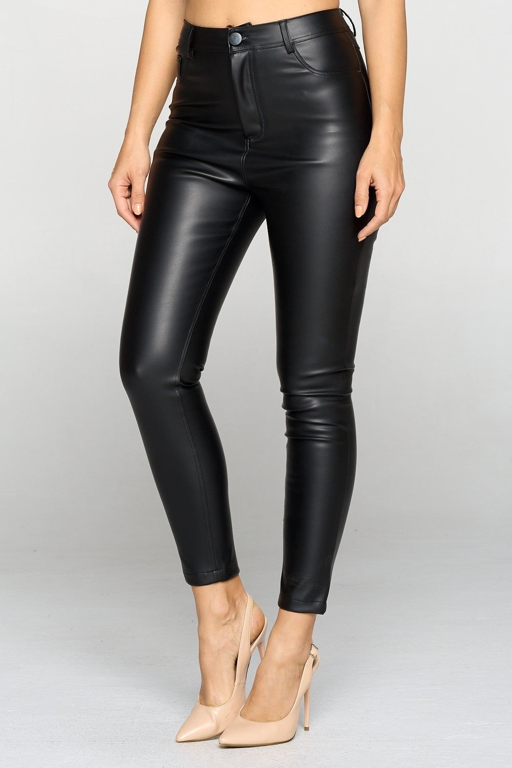 PANTALON CUERINA NEGRO